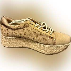 OTBT Shoes | Meridian Platforms | Size 7.5